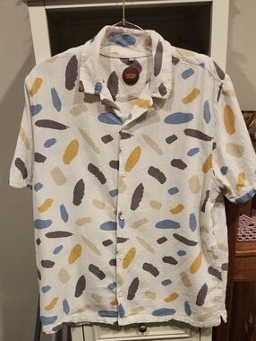 Comfort Colors White Short-Sleeve Button Shirt with Blue, Mustard & Taupe Print